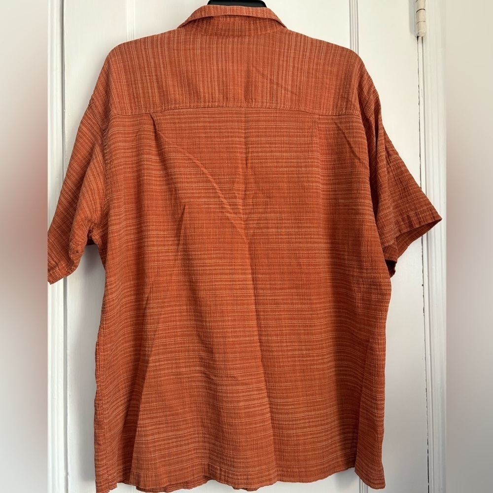 Patagonia Men's Organic Cotton Short Sleeves Button Down Shirt, Size: XL - Picture 3 of 7